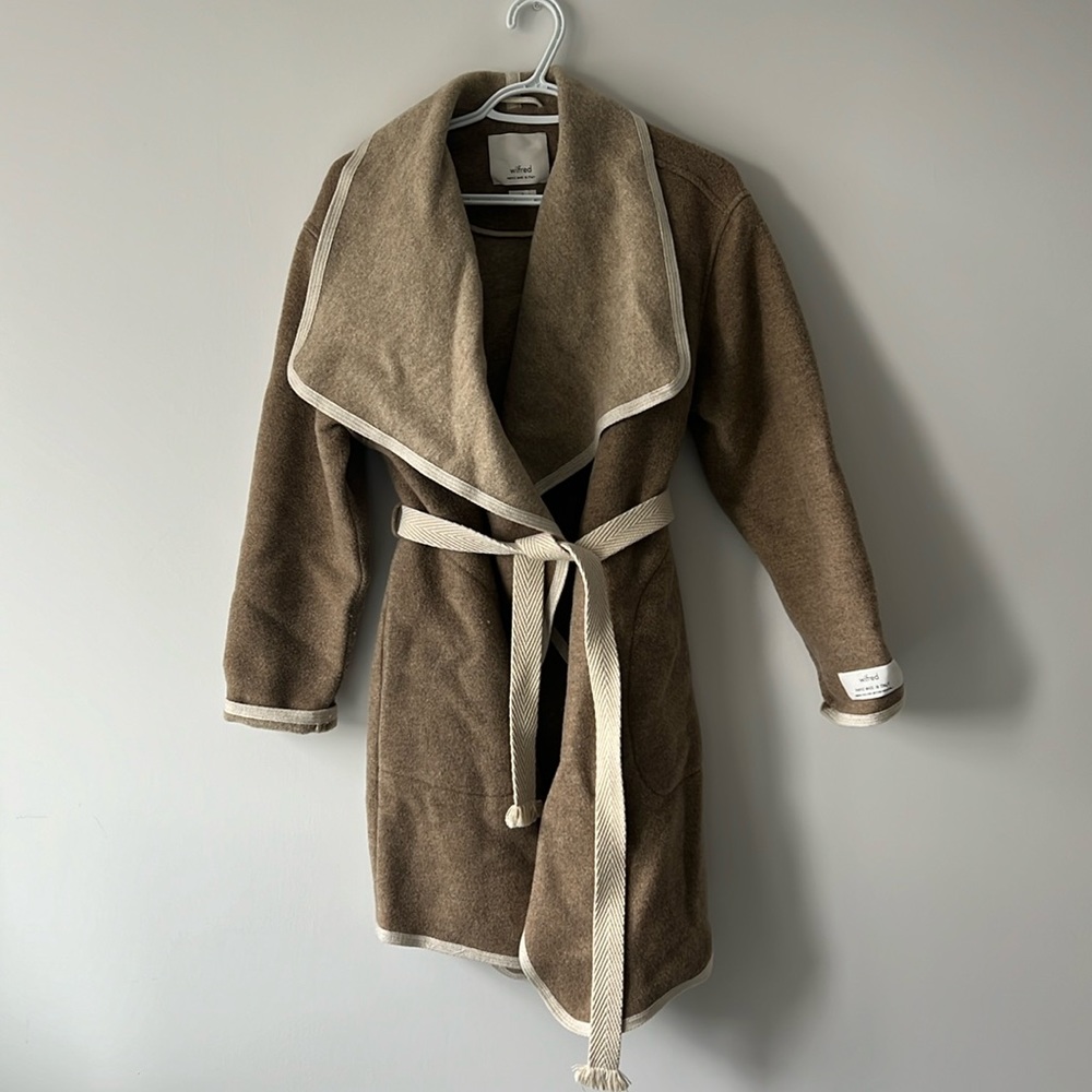 Wilfred tie wool coat size small